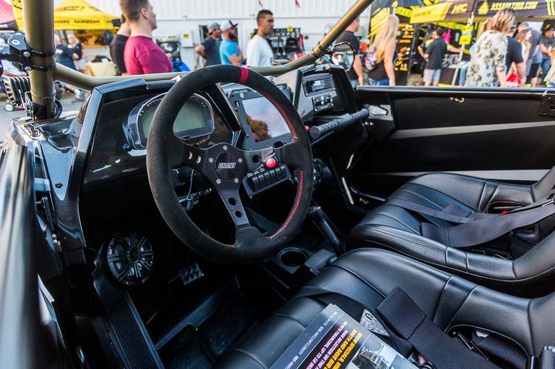 RZR_Interior_Carbon-12