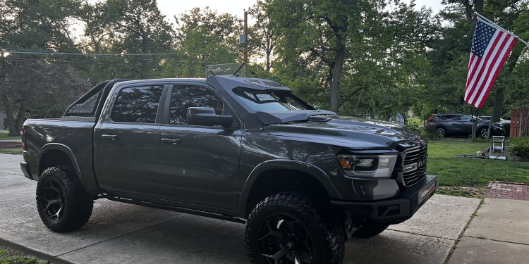 2020 Ram 1500 Vivid Racing modifications