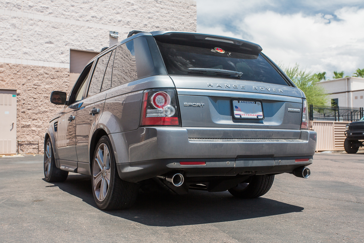 Range Rover Combined with Quicksilver Exhaust is Harmonizing Vivid