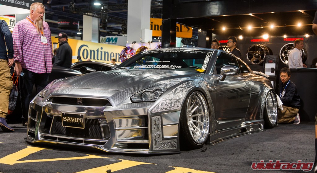 Nissan R35 GT-R with Metal Engraved Paint job 