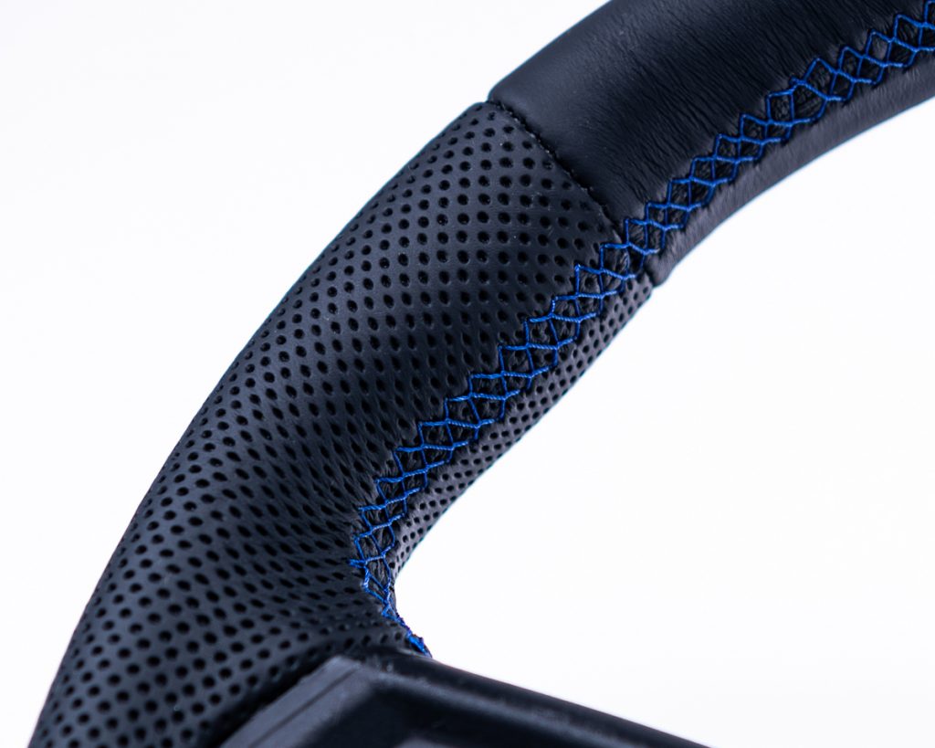 Custom CanAm X3 Steering Wheels with Carbon Fiber Now Available