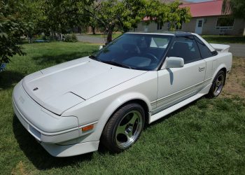 1989 Toyota MR2 Vivid Racing modifications