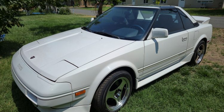 1989 Toyota MR2 Vivid Racing modifications