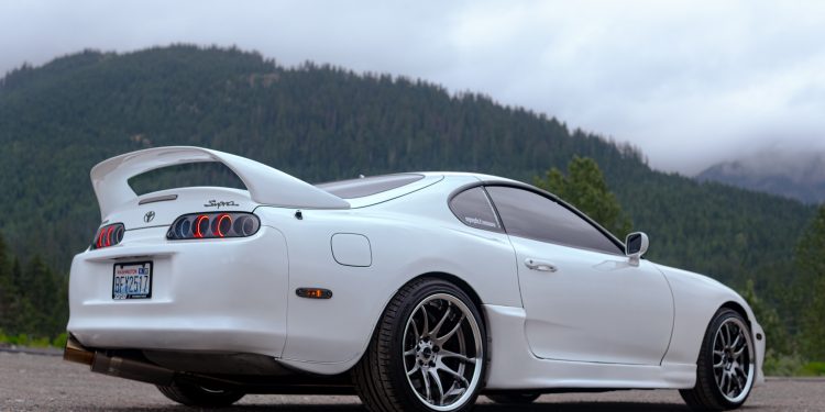 1994 Toyota Supra Vivid Racing modifications