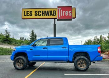 2019 Toyota Tundra Vivid Racing modifications