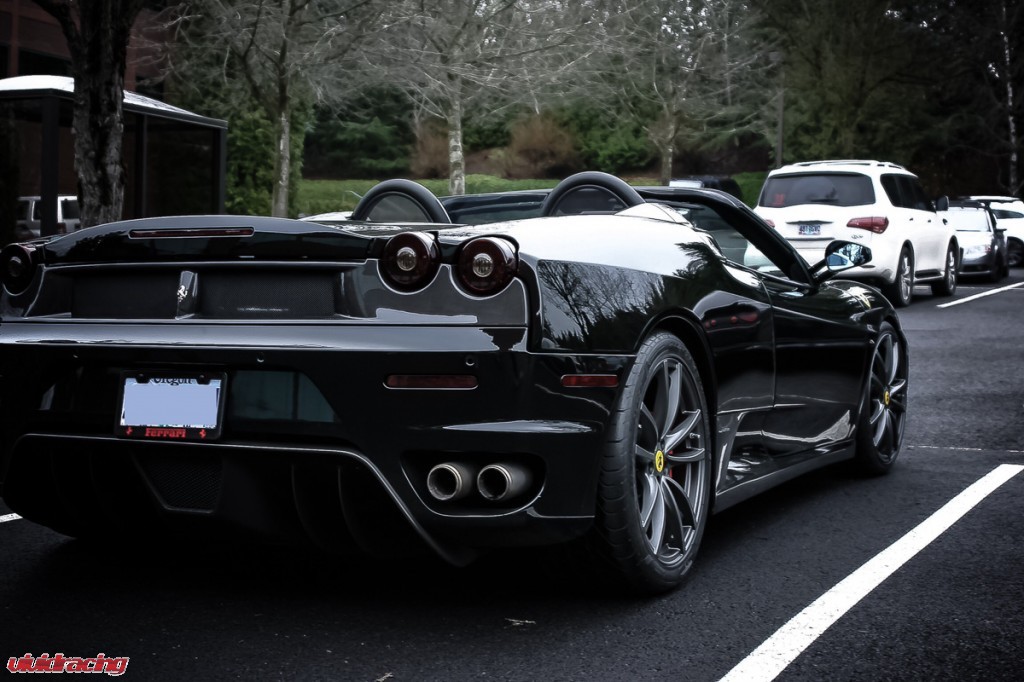 Vivid Racing Ferrari F430-2