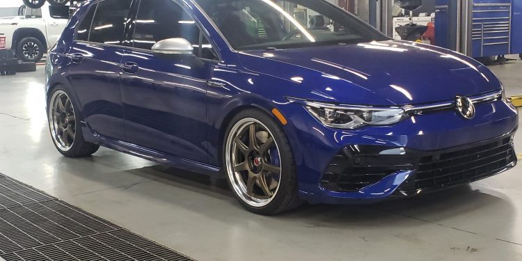 2021 Volkswagen Golf R Vivid Racing modifications
