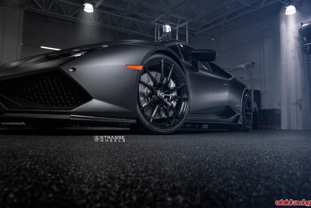 Lamborghini Huracan LP610-4, Strasse SV1 deep concave monoblock wheels