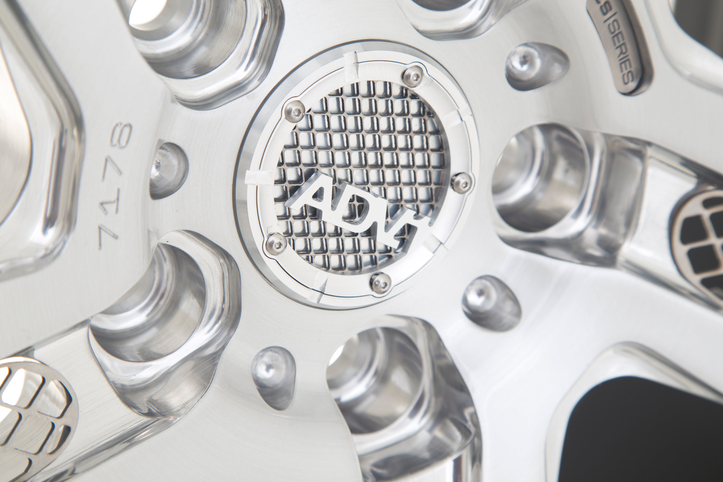 adv1-2015-new-wheels-14