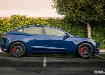 Tesla Model 3 Dark Blue with Black 20 inch VR Forged D03-R Wheels
