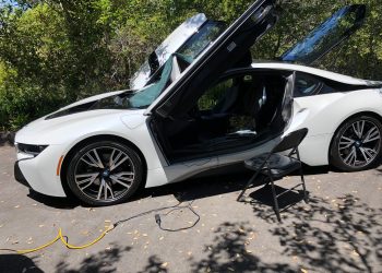 BMW i8 ECU Tuning Made Easy with the VR Tuned iFlash