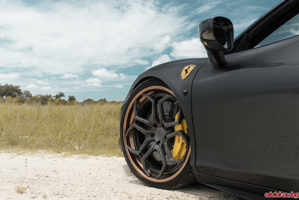 Ferrari 458 Spider, Velos Designwerks XX wheels, matte black, polished, candy paint