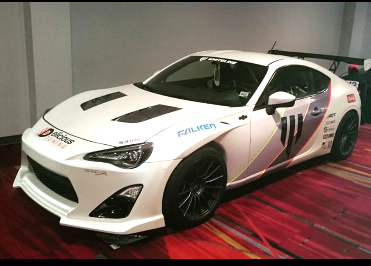 Victory Function Fenders on Scion FRS 