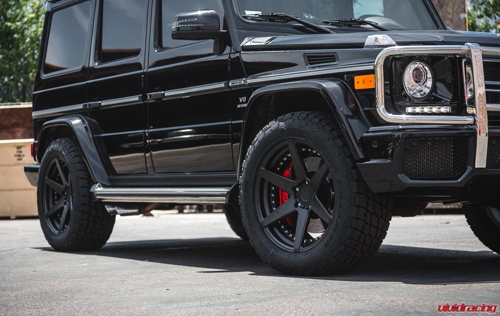 Mercedes G63 Blacked Out, Not 6×6 But Cool 4×4!