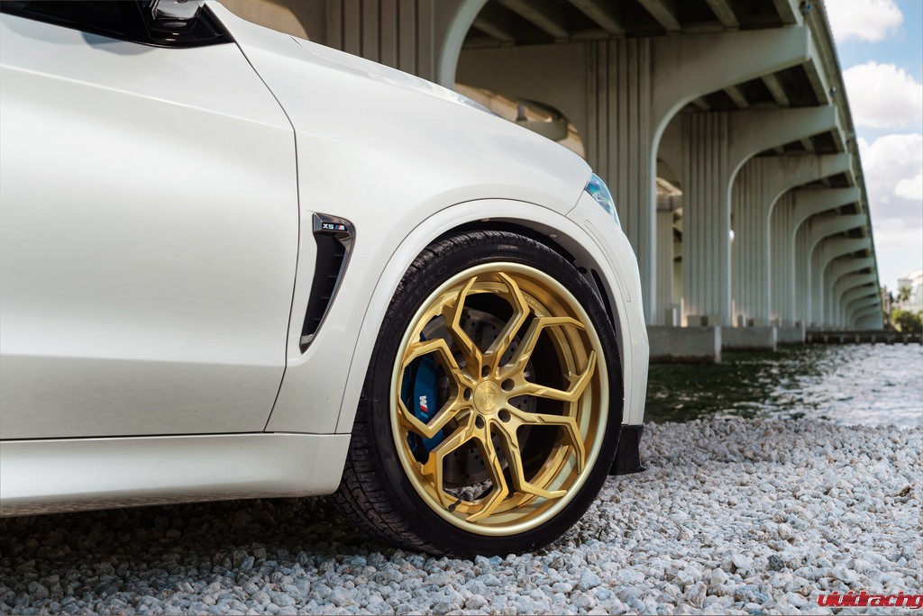 BMW F85 X5M, Velos XX 3-piece forged wheels, gold