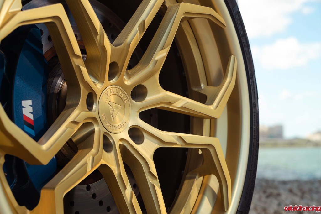 BMW F85 X5M, Velos XX 3-piece forged wheels, gold