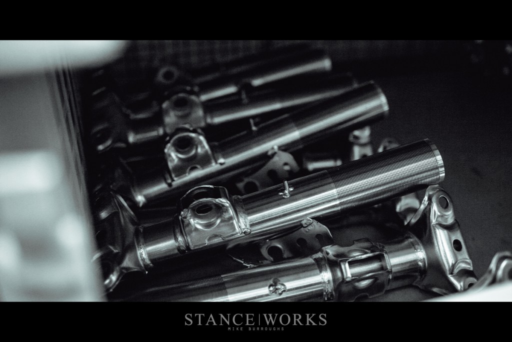 h-and-r-suspension-coilover-body-e36