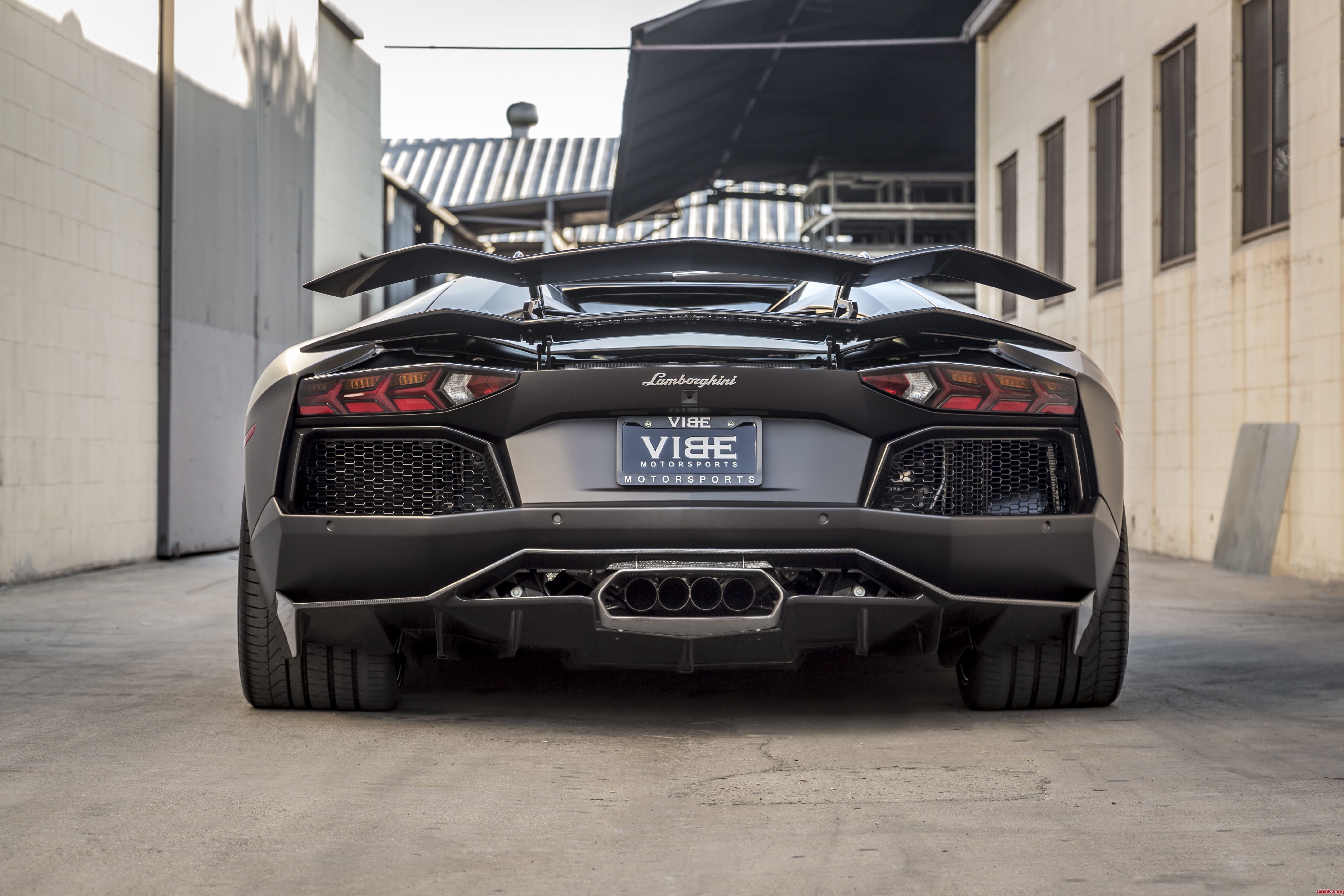lamborghini-aventador-lp700-vorsteiner-zaragoza-edizione-program_30849319426_o