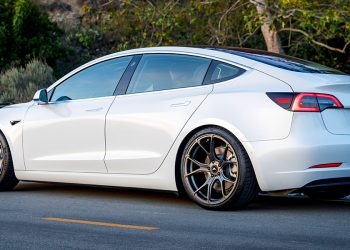 Tesla Model 3 with Vorsteiner V-FF 103 Wheels Photoshoot