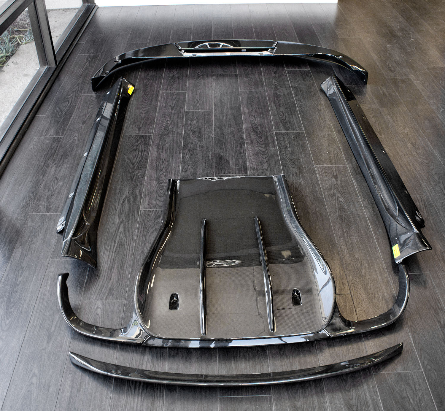 Vorsteiner Teases Porsche 991 Carbon Aero Pieces