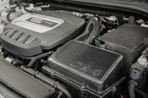 x34-mqb-volkswagen-golf-r-gti-20t-gen3-carbon-fiber-air-intake-upgrade-installed-034-108-1005-8