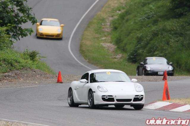 Customers Cayman S on the Track