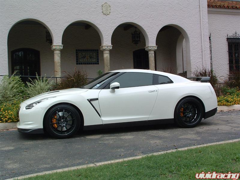 Axis Attack Wheels in 20 on Nissan GTR Texas
