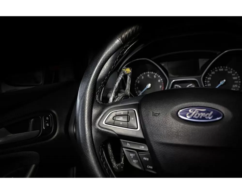 ARMASpeed Black Forged Carbon Paddle Shifter Ford Focus | Kuga MK3 - 1CCFD40G01--