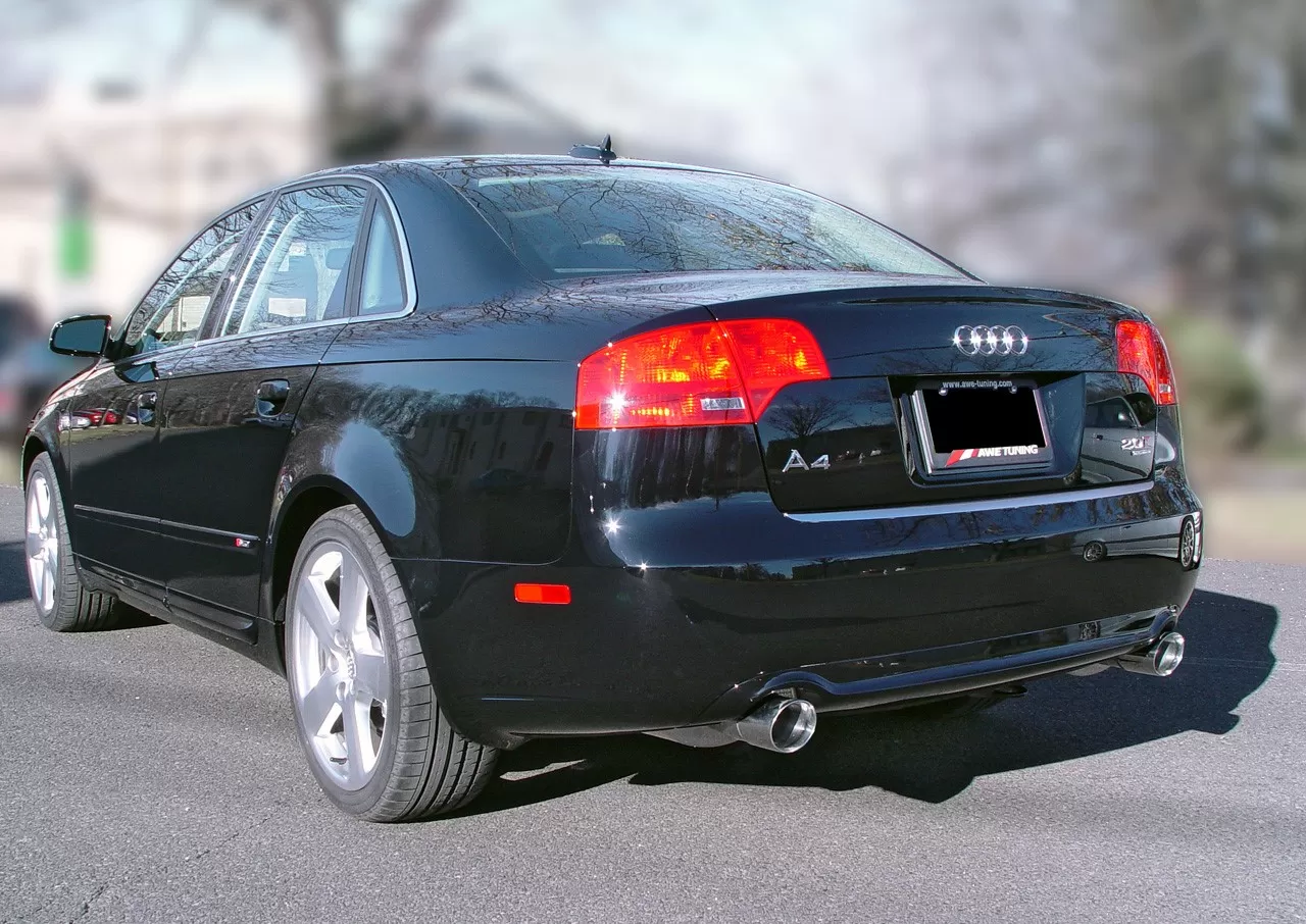 AWE Touring Edition Dual Tip Exhaust for Audi B7 A4 3.2L - Diamond Black Tips Audi A4 Quattro  2006-2008 - 3040-33012