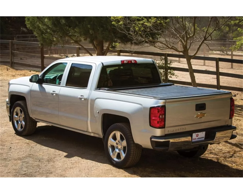 Pace Edwards 4ft 10in SwitchBlade Metal Tonneau Cover Kit Nissan Frontier 2005-2019 - SMN5780