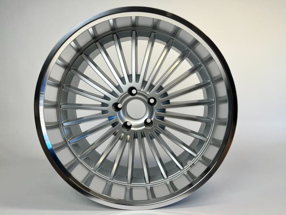 Beyern Multi Wheel 22x11 5x120 25mm Silver w/ Mirror Cut Lip CLEARANCE - 2211BYT255120S72-CL