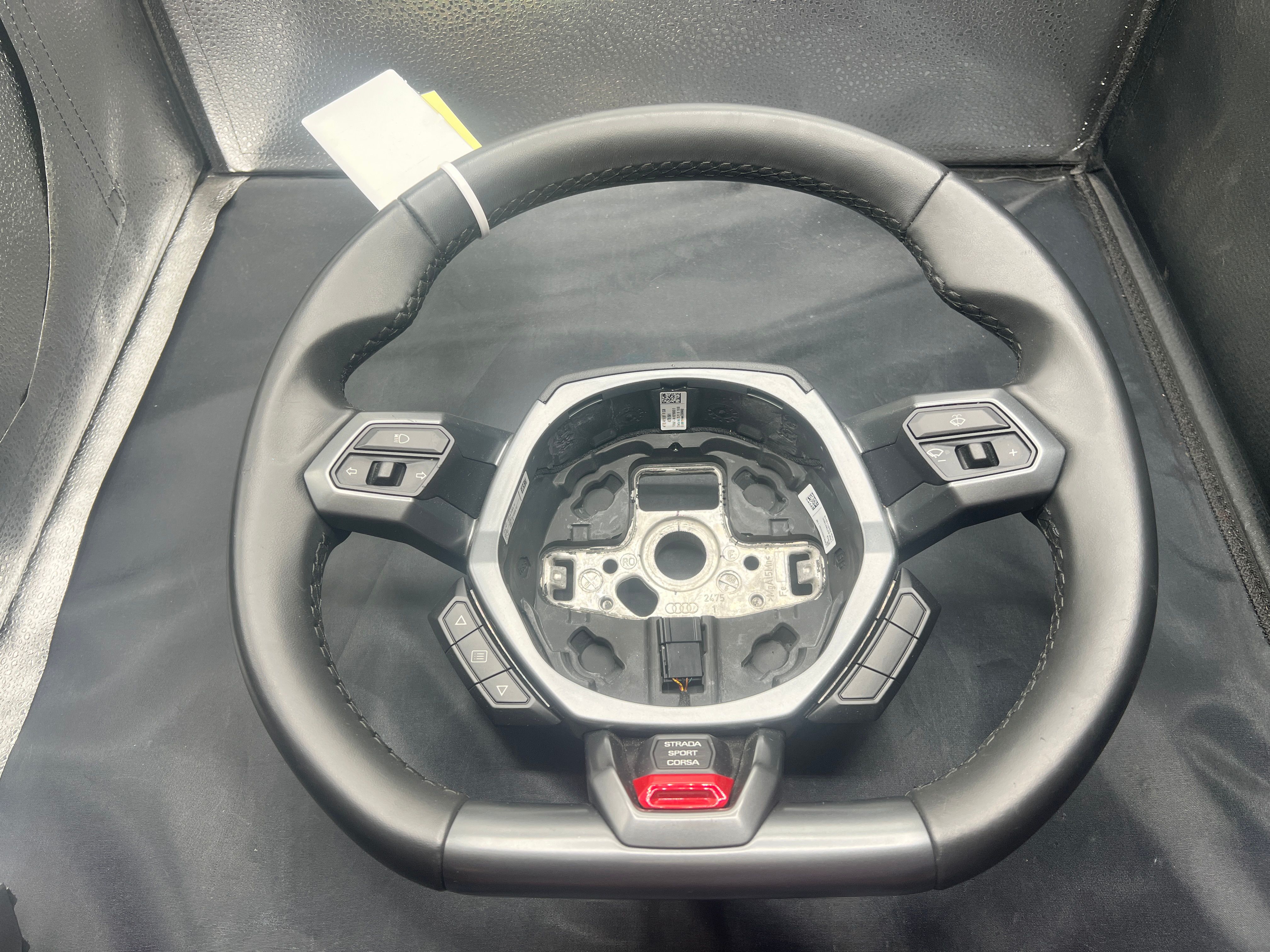 Lamborghini Huracan OEM Steering Wheel Core - CLEARANCE - VR-LAMB-HUR-STRWHL-core