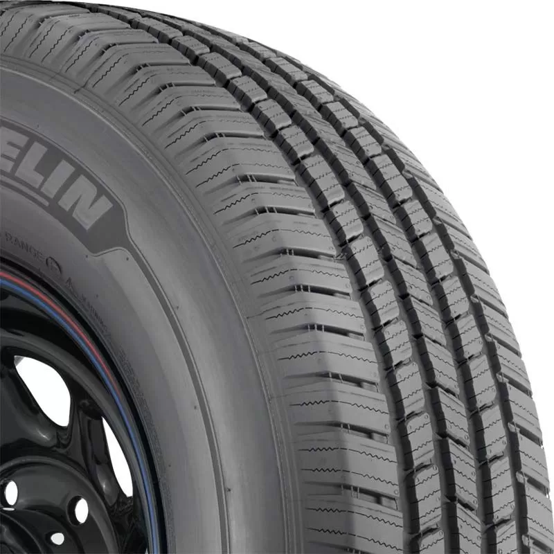 Michelin Agilis LTX Tire LT245 /75 R16 120Q E1 BSW - 34687