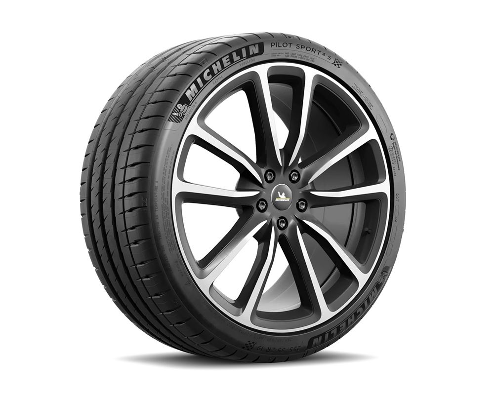 Michelin Pilot Sport 4 S Tire 305/30ZR21 104Y XL Black Side Wall - 85426