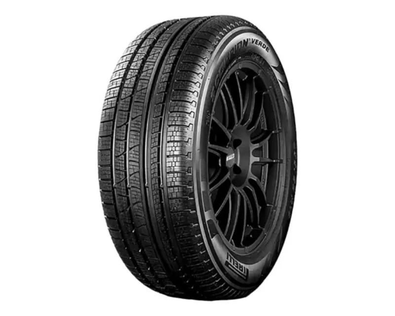 Pirelli Scorpion All Season Plus 3 Tire 235/65R17 104H SL BSW - 3917500