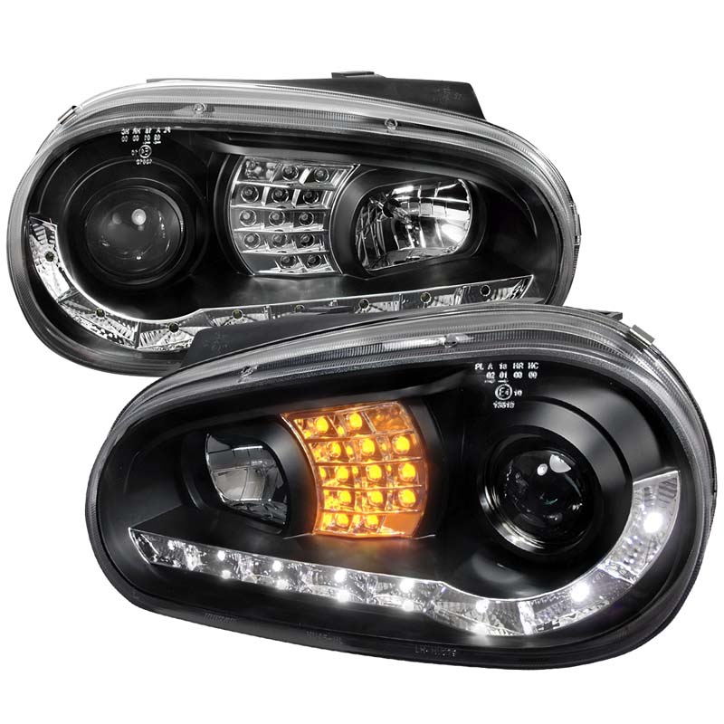 Spec-D V2 Black R8 LED Projector Headlights Volkswagen Golf 1999-2005 - LHP-GLF99JM-8V2-TM
