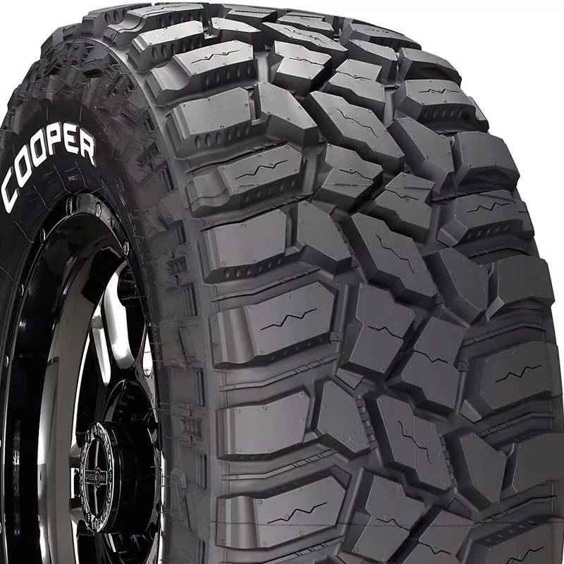 Cooper Discoverer STT Pro Tire 35 X12.50R18 LT 118Q D2 BSW - 170229006