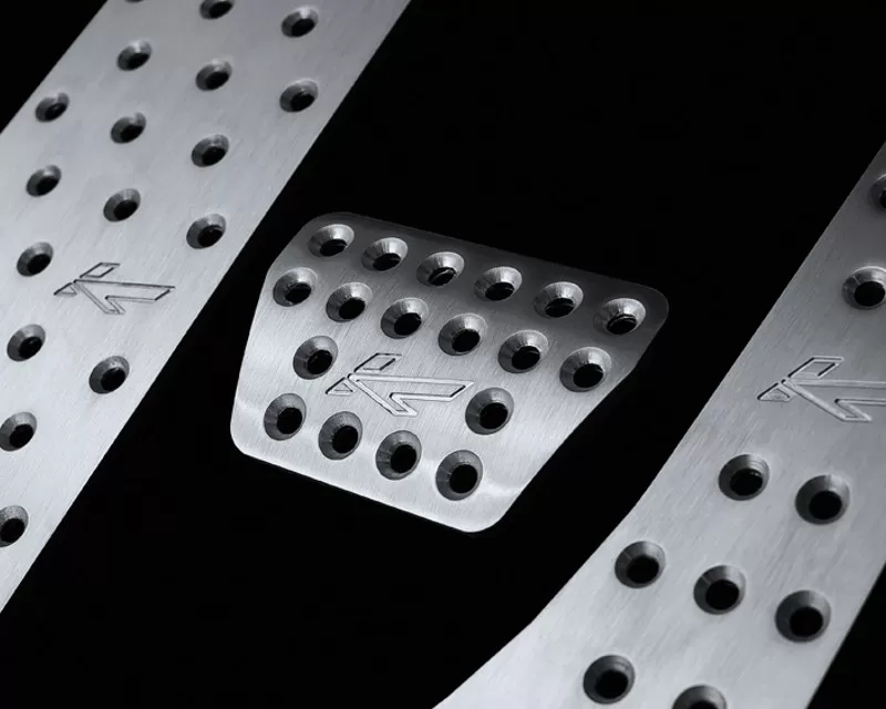Kahn Design Machined Aluminum Vented Foot Pedals Land Rover Range Rover 09-12 - PKRRVPEDALSET