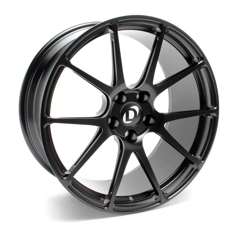 Dinan 20 in Lightweight Forged Perfo - D750-0061-GA1R-BLK