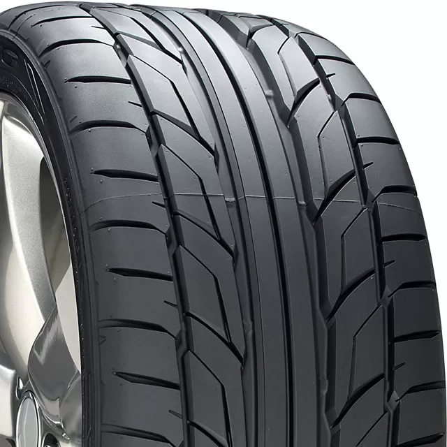 Nitto NT555 G2 315/30 R20 104WxL BSW - 211740