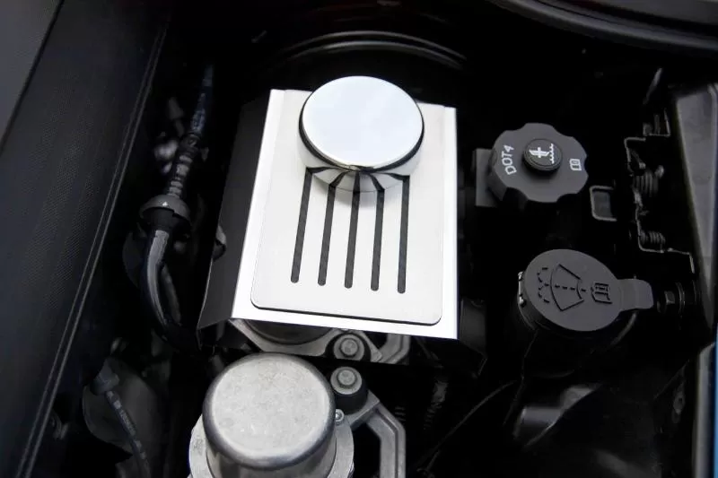 American Car Craft Black Solid Manual Trans Brake Master Cylinder Cover w/Ribbed Slots Chevrolet Corvette C7 | Z06 | Z51 | ZR1 2014-2019 - ACC-053039-SBLK