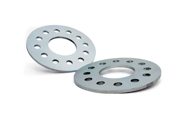 Rough Country 1/4" Wheel Spacer Pair (6-by-5.5-inch / 6-by-135-mm Bolt Pattern) Chevrolet | Ford | GMC | Ram 2004+ - 1065