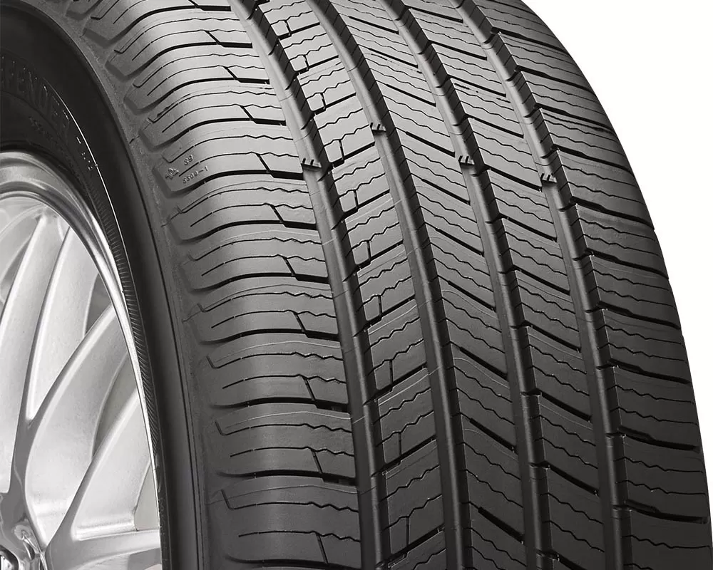 Michelin Defender T + H Tire 215/60 R17 96H SL BSW - 58359