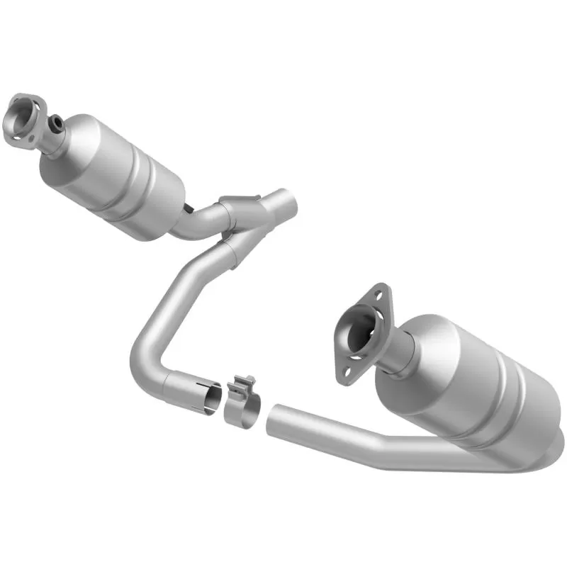 MagnaFlow Exhaust Products Direct-Fit Catalytic Converter Mitsubishi Raider 2006 3.7L V6 - 4451627