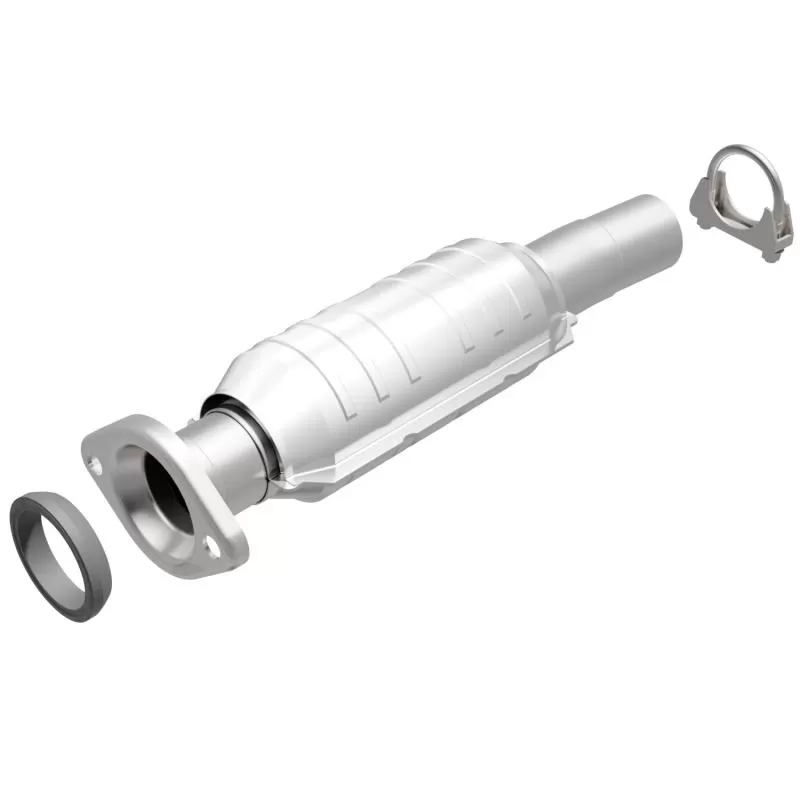 MagnaFlow Exhaust Products Direct-Fit Catalytic Converter Toyota Sienna Rear 2004-2006 3.3L V6 - 49030