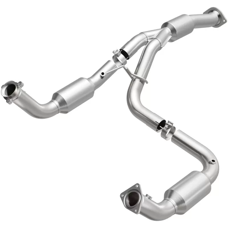 MagnaFlow Exhaust Products Direct-Fit Catalytic Converter - 5582113
