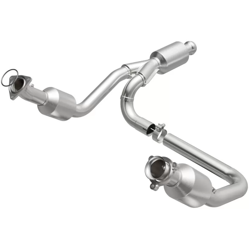 MagnaFlow Exhaust Products Direct-Fit Catalytic Converter - 5582642