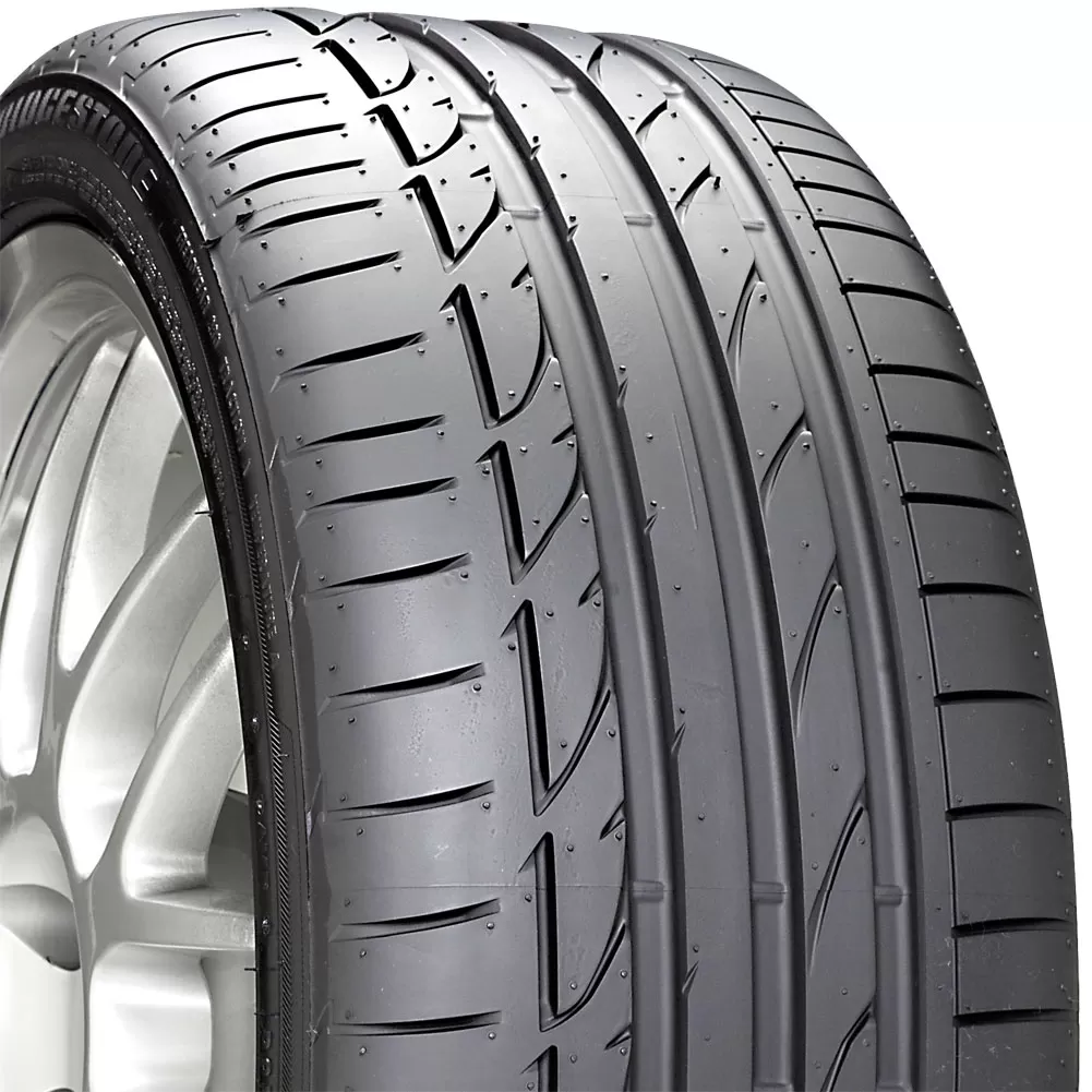 Bridgestone Potenza S001 Tire 255/40 R19 100YxL BSW - 025144
