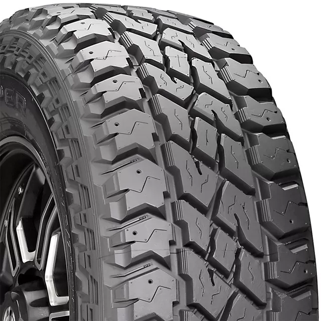 Cooper Discoverer ST Maxx Tire LT265/75 R16 123Q E1 OWL - 170065032