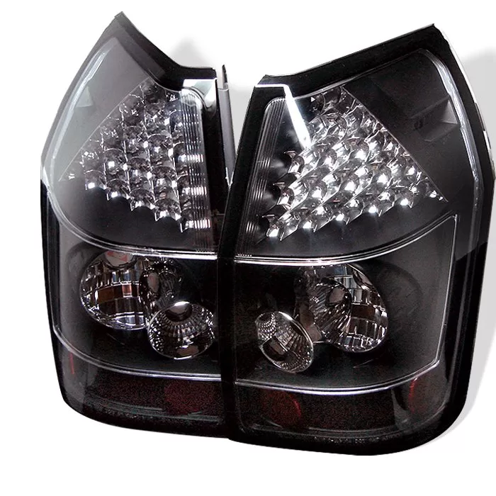 Spyder Auto LED Black Tail Lights Dodge Magnum 2005-2008 - ALT-YD-DMAG05-LED-BK